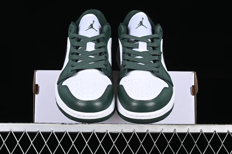 All categories Air Jordan Jordan series basketball shoes Air Jordan 1 Low G version pure original Air Jordan 1 Low "Olive Green" AJ1 Joe 1 olive green low-top basketball shoes DC0774-113